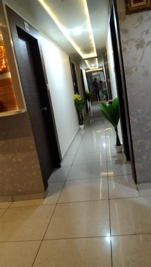 Hotel Atlanta アーメダバード エクステリア 写真